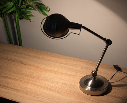 bureau lamp